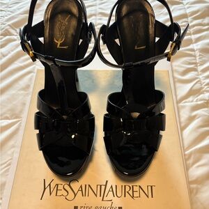 Yves Saint Laurent Platform Black Sandals in Patent Leather